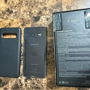 Samsung Galaxy S10 128GB SM-G973U T-Mobile 6.1 inch Phone Black